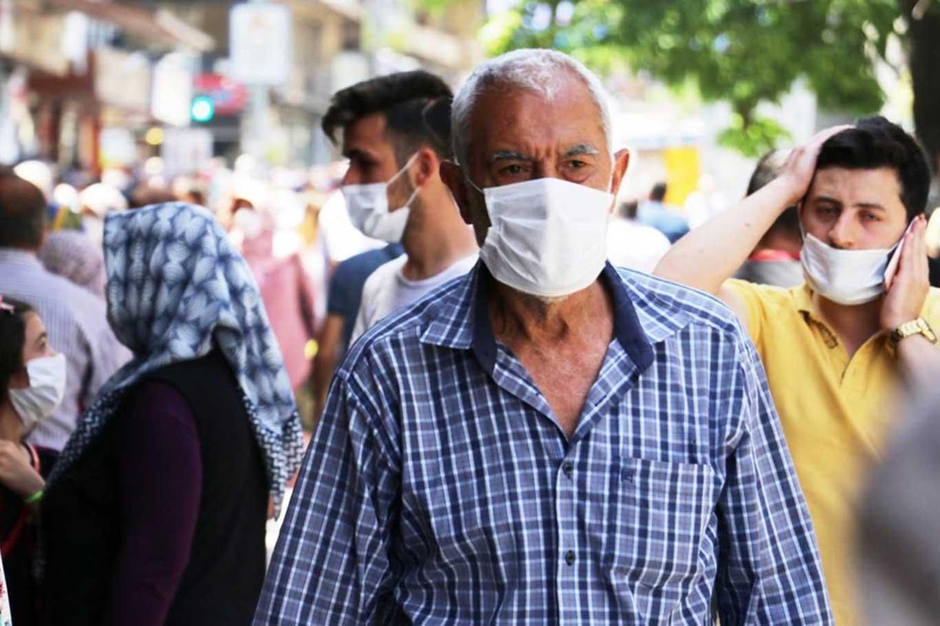 Gaziantep'te Covid-19 tedbirleri kapsamında yeni yasaklar getirildi Gaziantep'te Covid-19 tedbirleri kapsamında yeni yasaklar getirildi